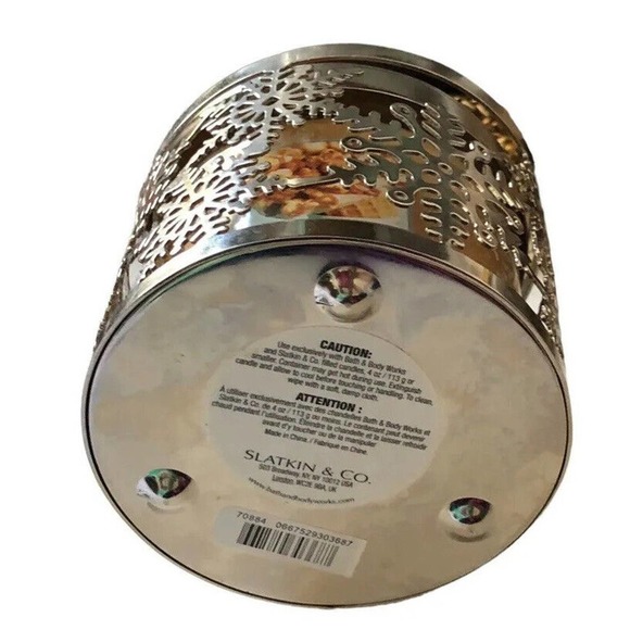 Bath & Body Works Salted Caramel Candle w Snowflake Sleeve Slatkin & Co 4 oz NEW - Picture 5 of 9